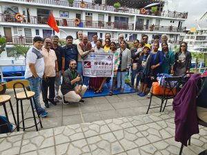 Halong Bay Cruise, Vietnam